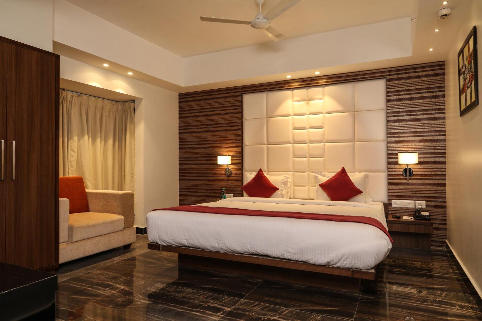 The Grand Asansol Hotel Bagian luar foto