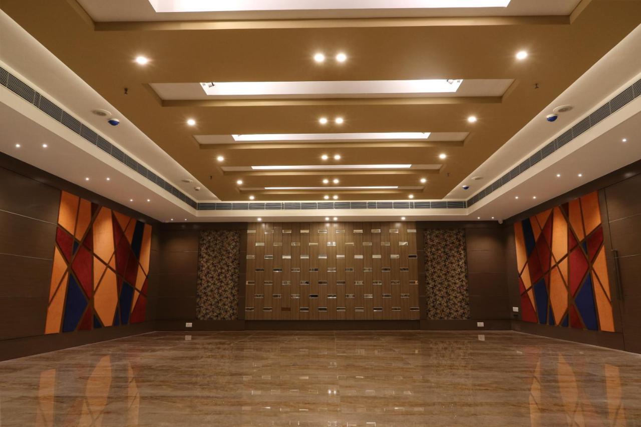 The Grand Asansol Hotel Bagian luar foto