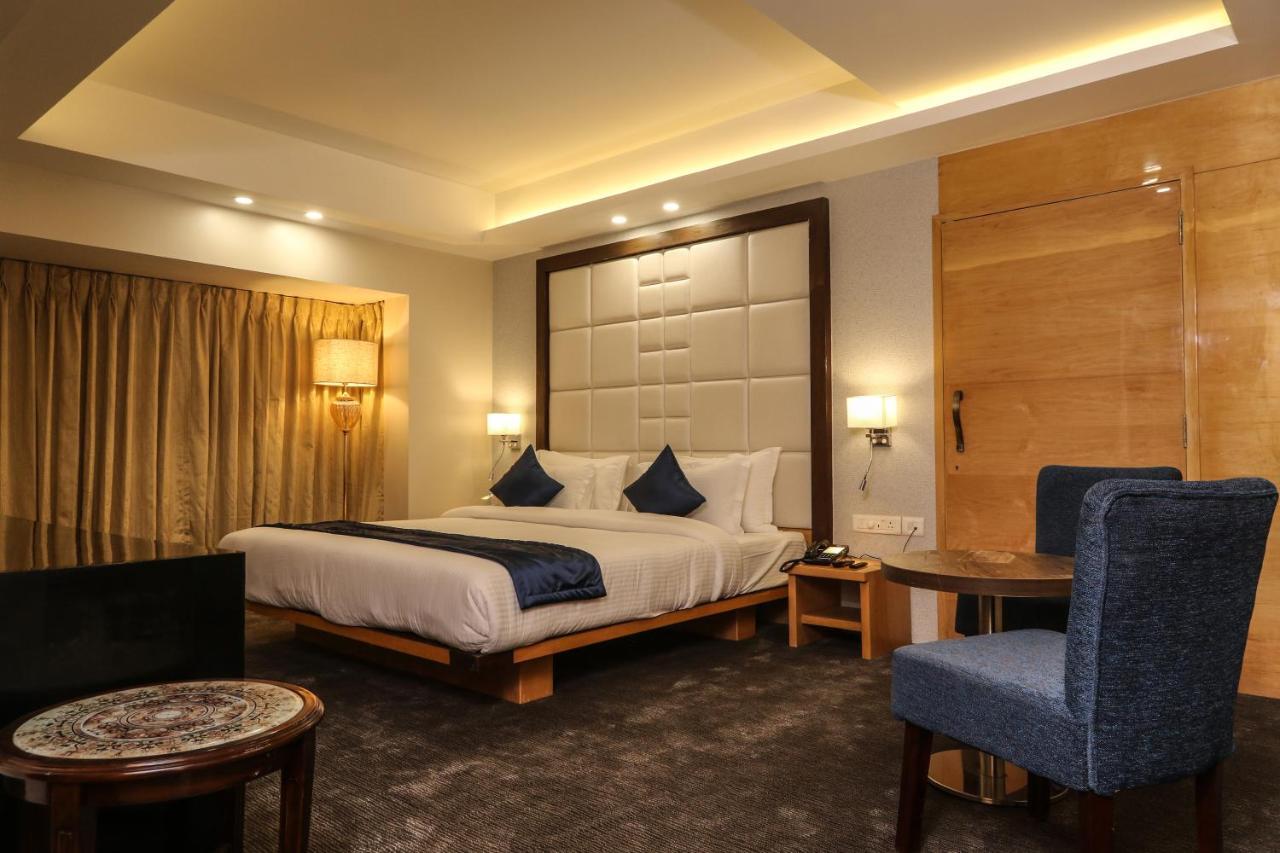 The Grand Asansol Hotel Bagian luar foto